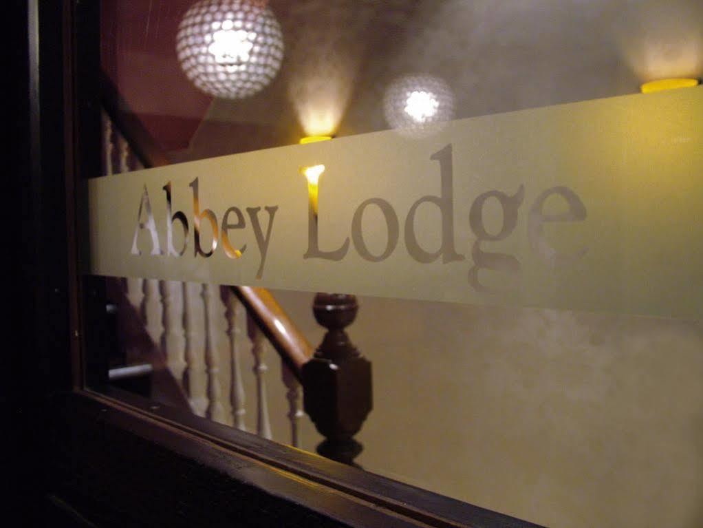 The Abbey Lodge Hotel Bradford  Exterior foto